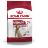 Royal Canin SHN MEDIUM ADULT 7+ 4 kg
